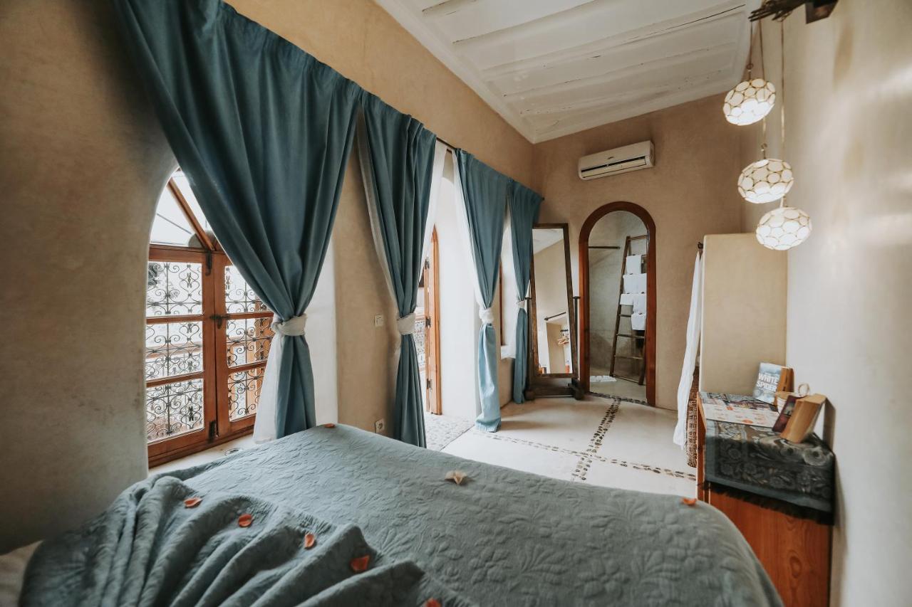 Dar Nour El Houda Hotel Marrakesh Bagian luar foto